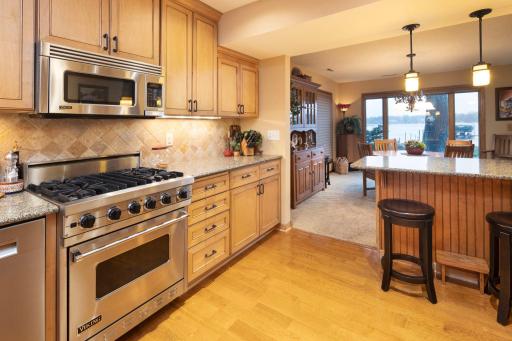 1764 Jones Lane, Mound, MN 55364