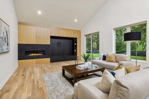 6213 Crescent Drive, Edina, MN 55436