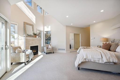 1201 Mayer Road, Hudson, WI 54016