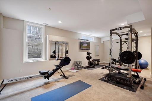2227 Portico Green, Minnetonka, MN 55391