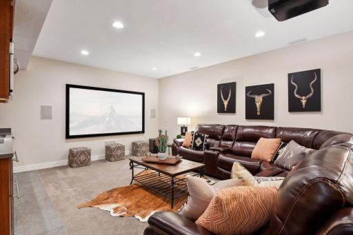 2227 Portico Green, Minnetonka, MN 55391