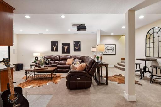 2227 Portico Green, Minnetonka, MN 55391