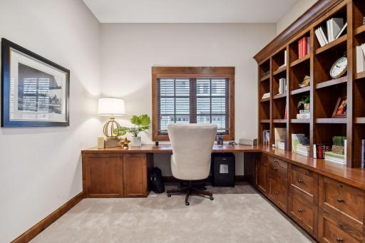 2227 Portico Green, Minnetonka, MN 55391