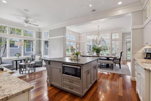 2227 Portico Green, Minnetonka, MN 55391