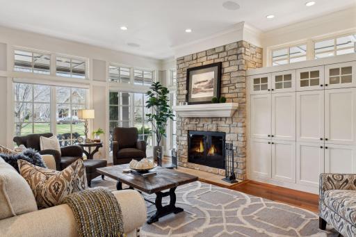 2227 Portico Green, Minnetonka, MN 55391