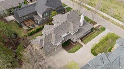 2227 Portico Green, Minnetonka, MN 55391