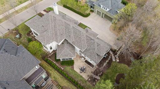 2227 Portico Green, Minnetonka, MN 55391