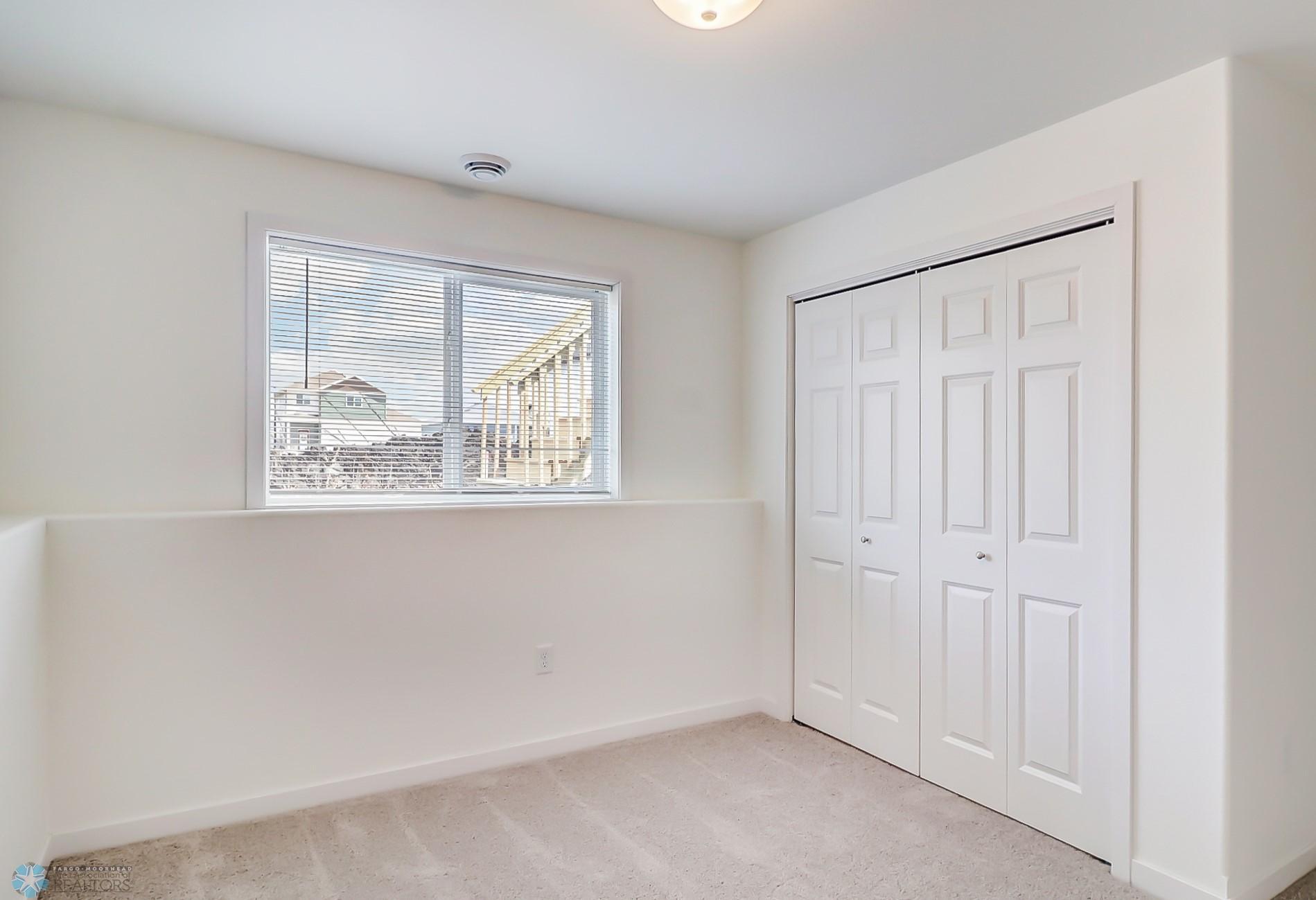 Basement Bedroom2_2.jpg