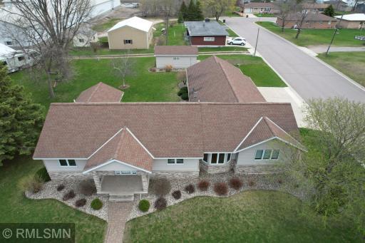 403 NE 2nd Street, Buffalo Lake, MN 55314