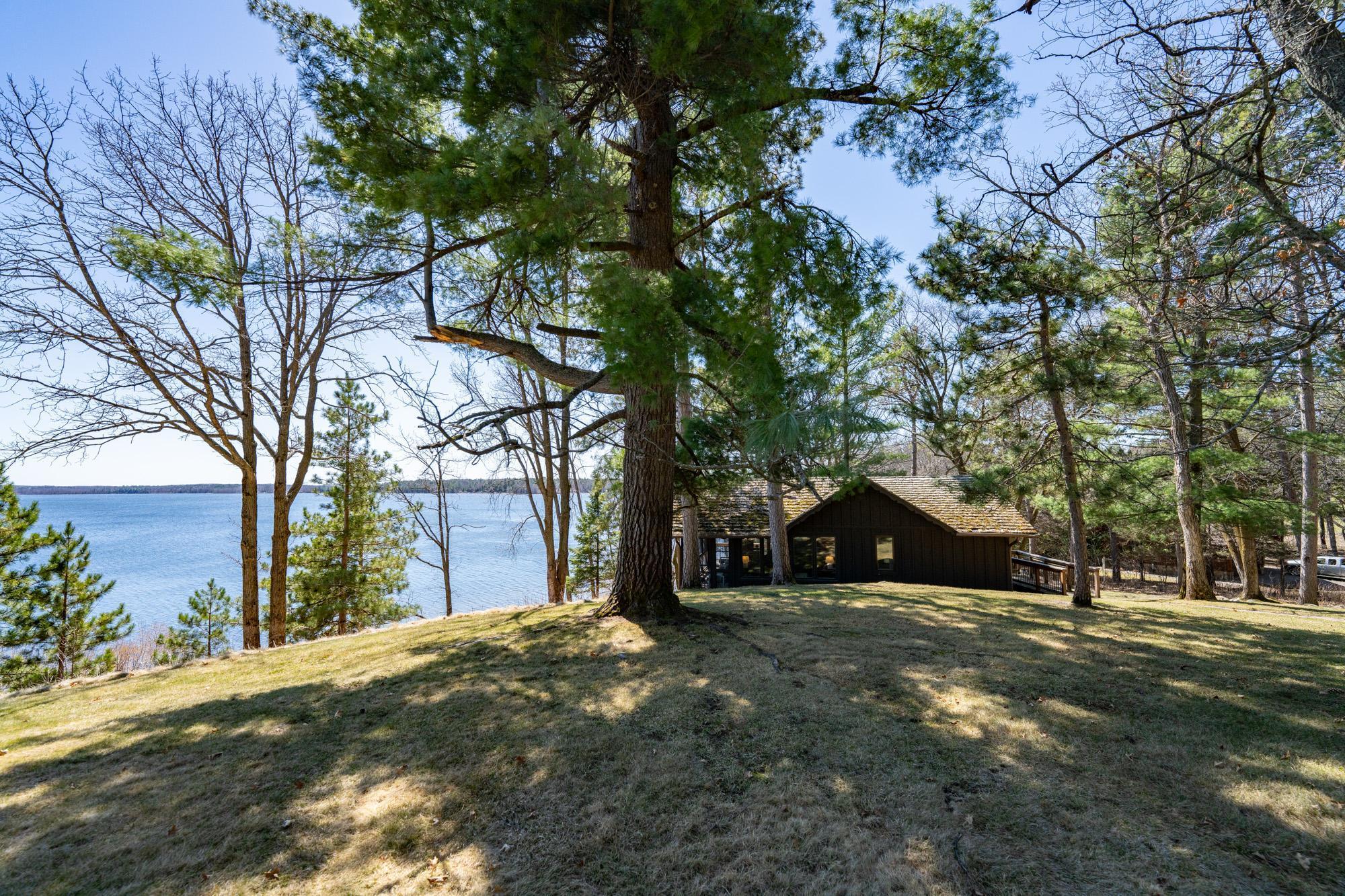 Lakeside Guest House