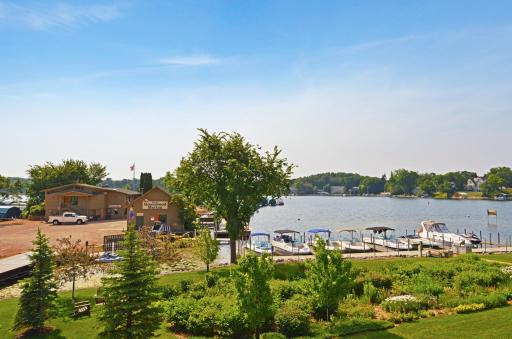 Several marinas close by on Lake Minnetonka