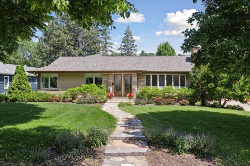 This is it… one level living in Hobby Acres!