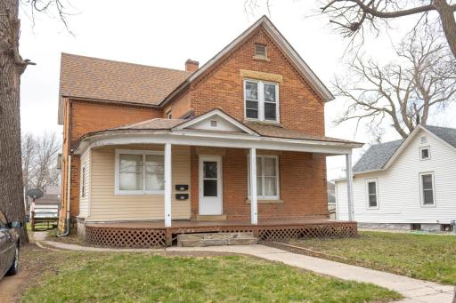 423 Nicollet Avenue, North Mankato, MN 56003