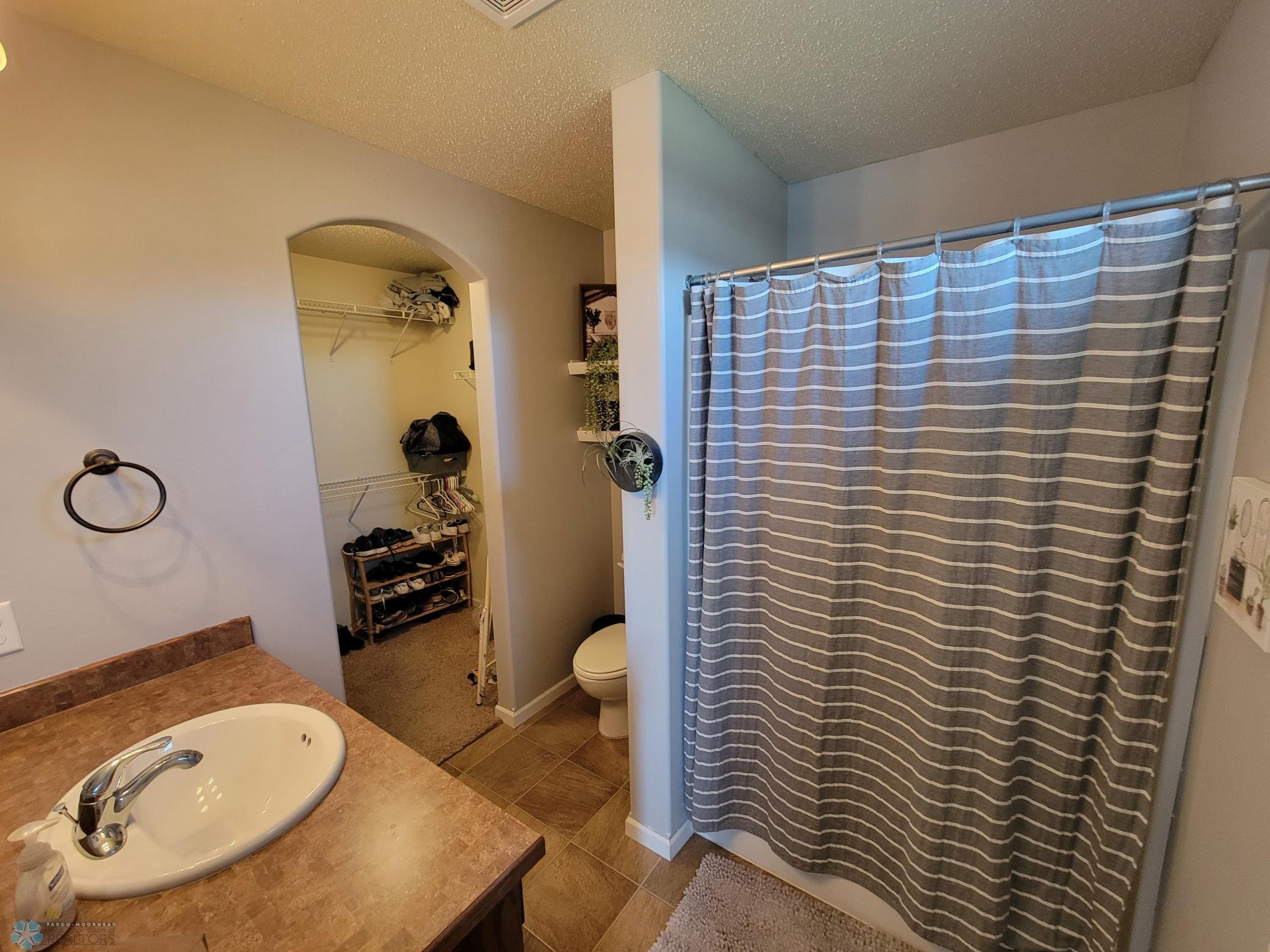 Master Bath & Closet