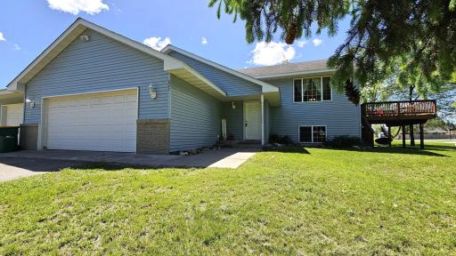 827 N Oak Street, Royalton, MN 56373