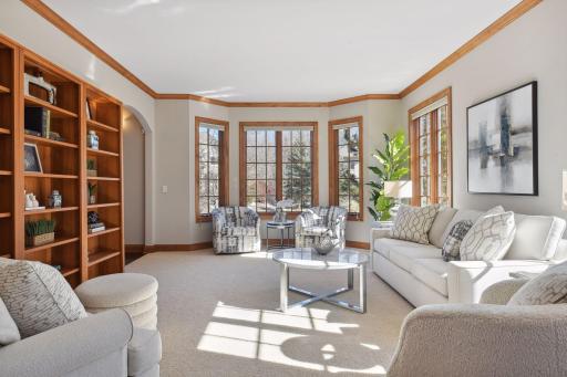 8562 French Curve, Eden Prairie, MN 55347