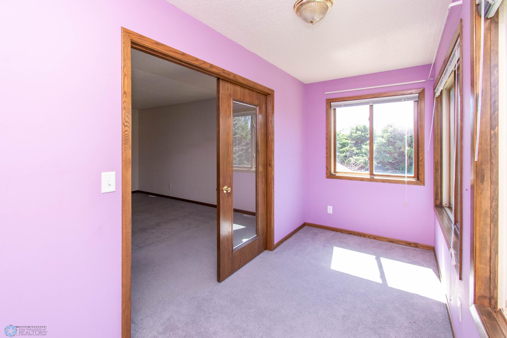 Sunroom-connected to primary bedroom