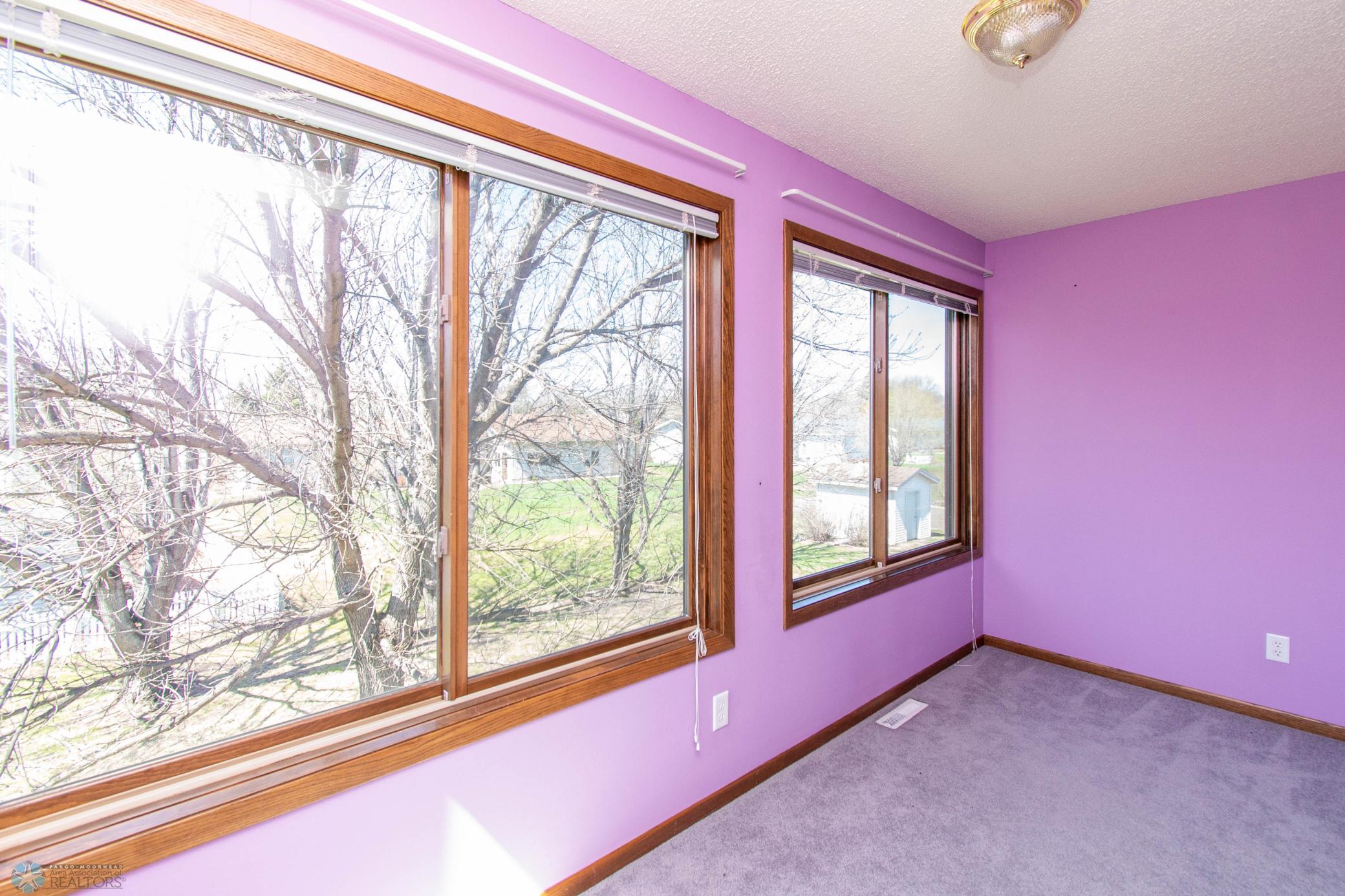 Sunroom-connected to primary bedroom