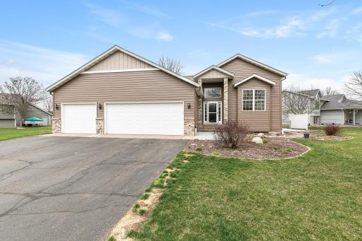 623 7th St S, Sartell - Great Curb Appeal!