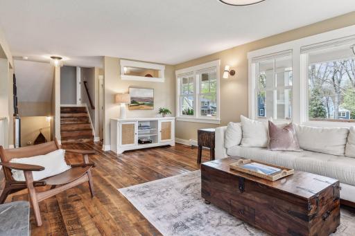 19005 Rutledge Road, Wayzata, MN 55391
