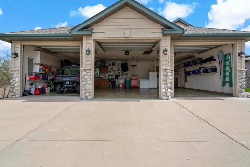 10ft wide x 9 ft high garage doors upper level garage_3250 Lakeside Dr