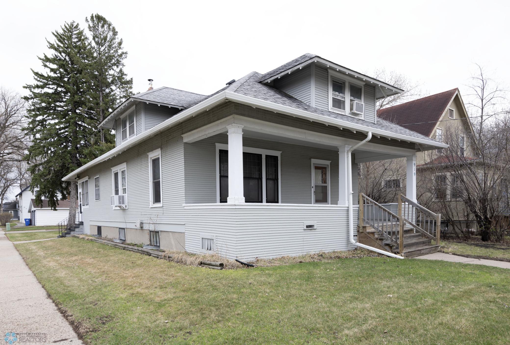 House Front.jpg