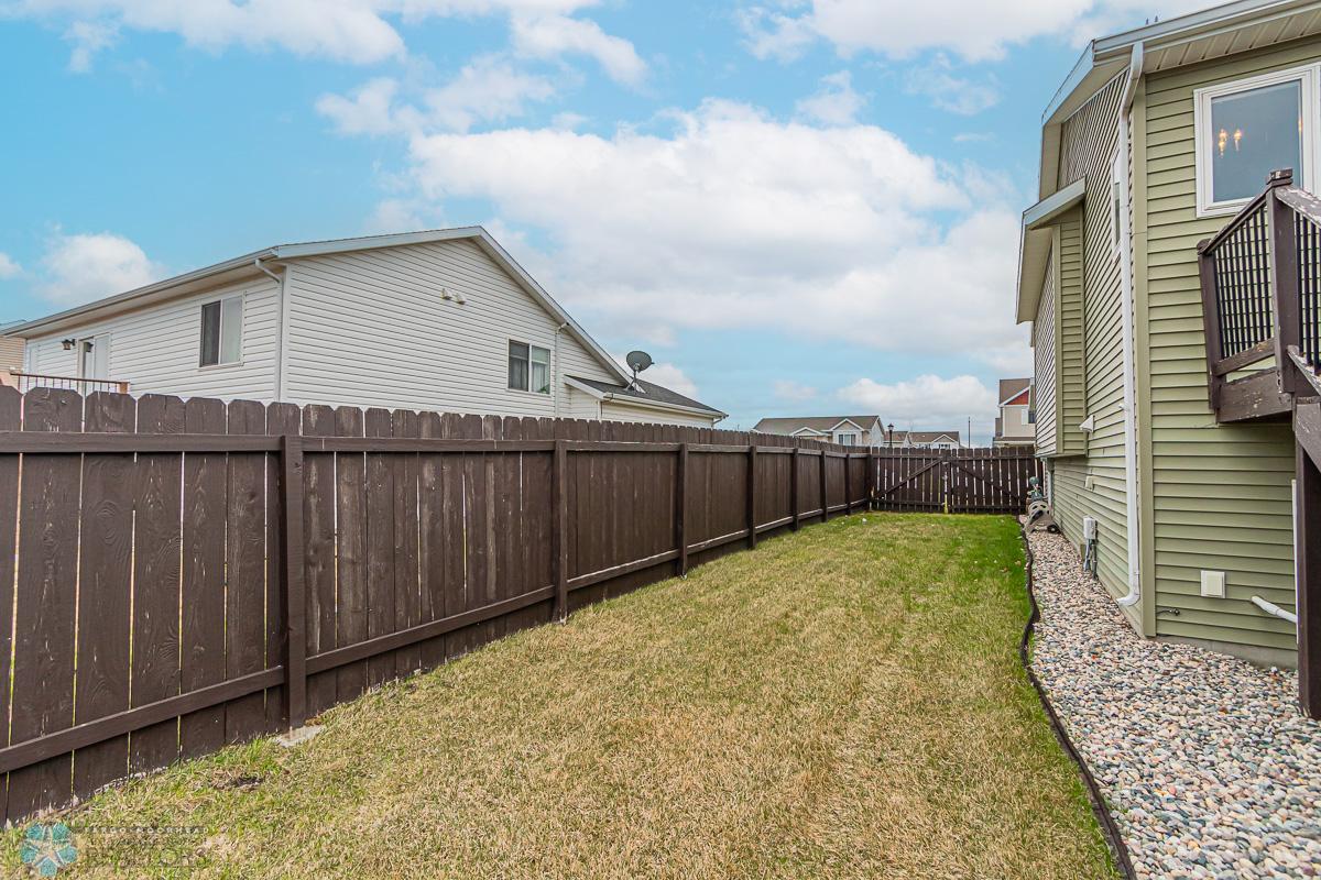 4293 31st Avenue South, Fargo, ND-28.jpg