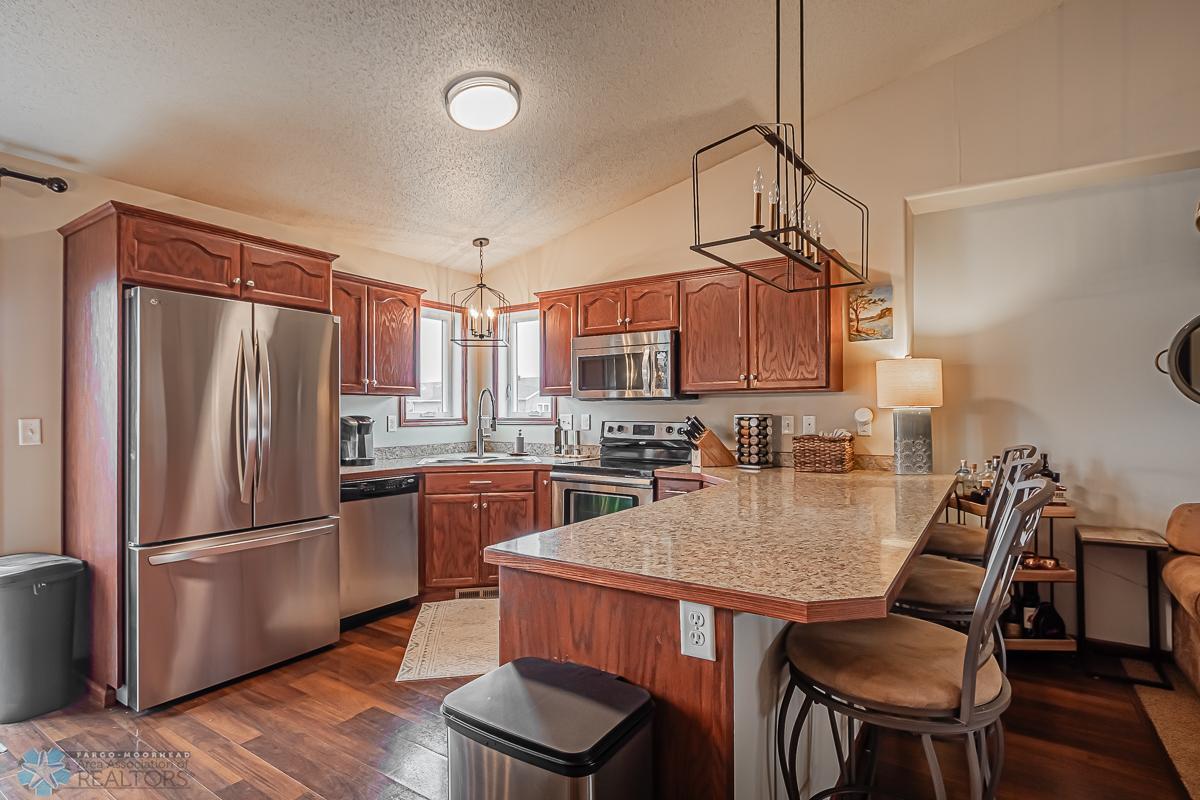 4293 31st Avenue South, Fargo, ND-13.jpg