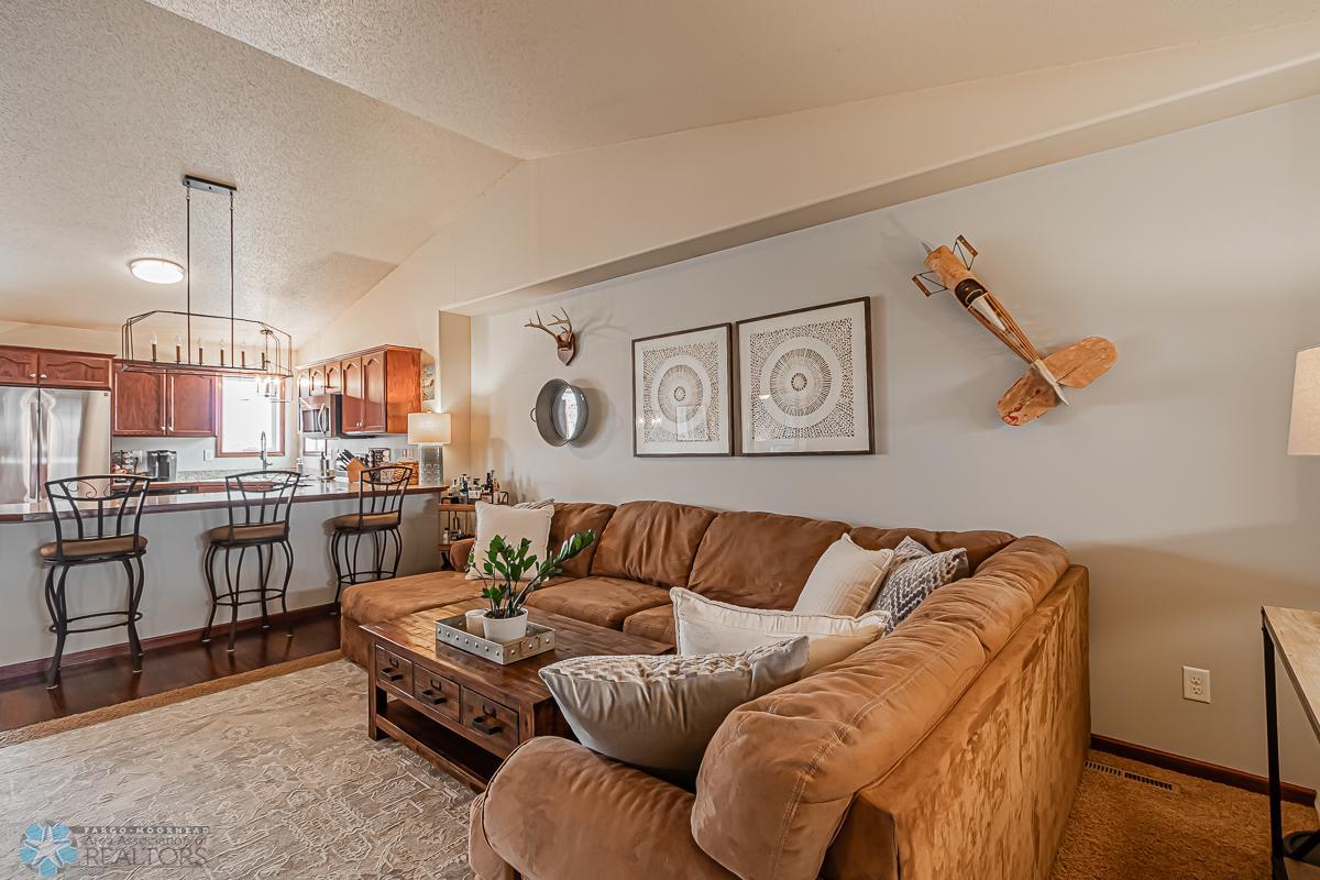 4293 31st Avenue South, Fargo, ND-11.jpg