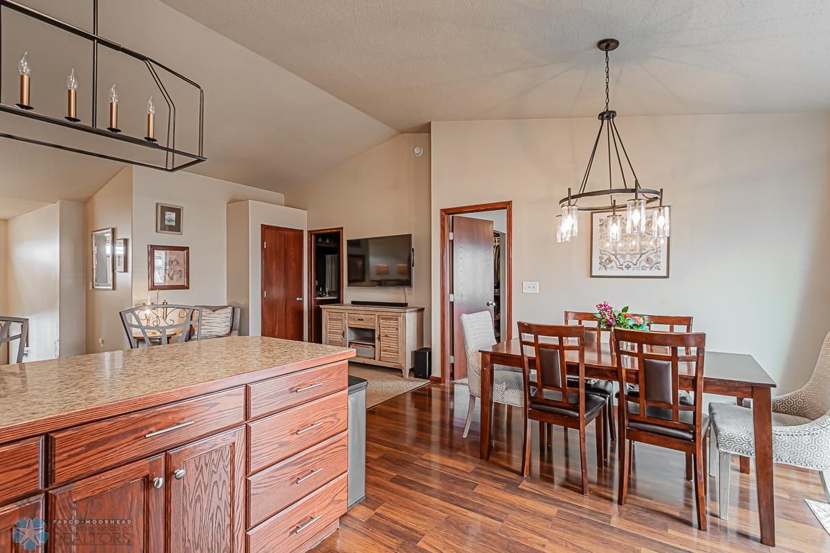 4293 31st Avenue South, Fargo, ND-15.jpg