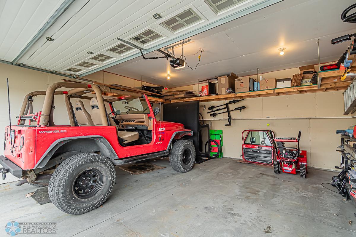 4293 31st Avenue South, Fargo, ND-23.jpg