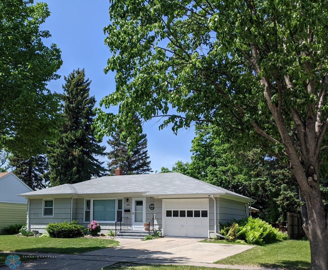 Front-1025.jpg