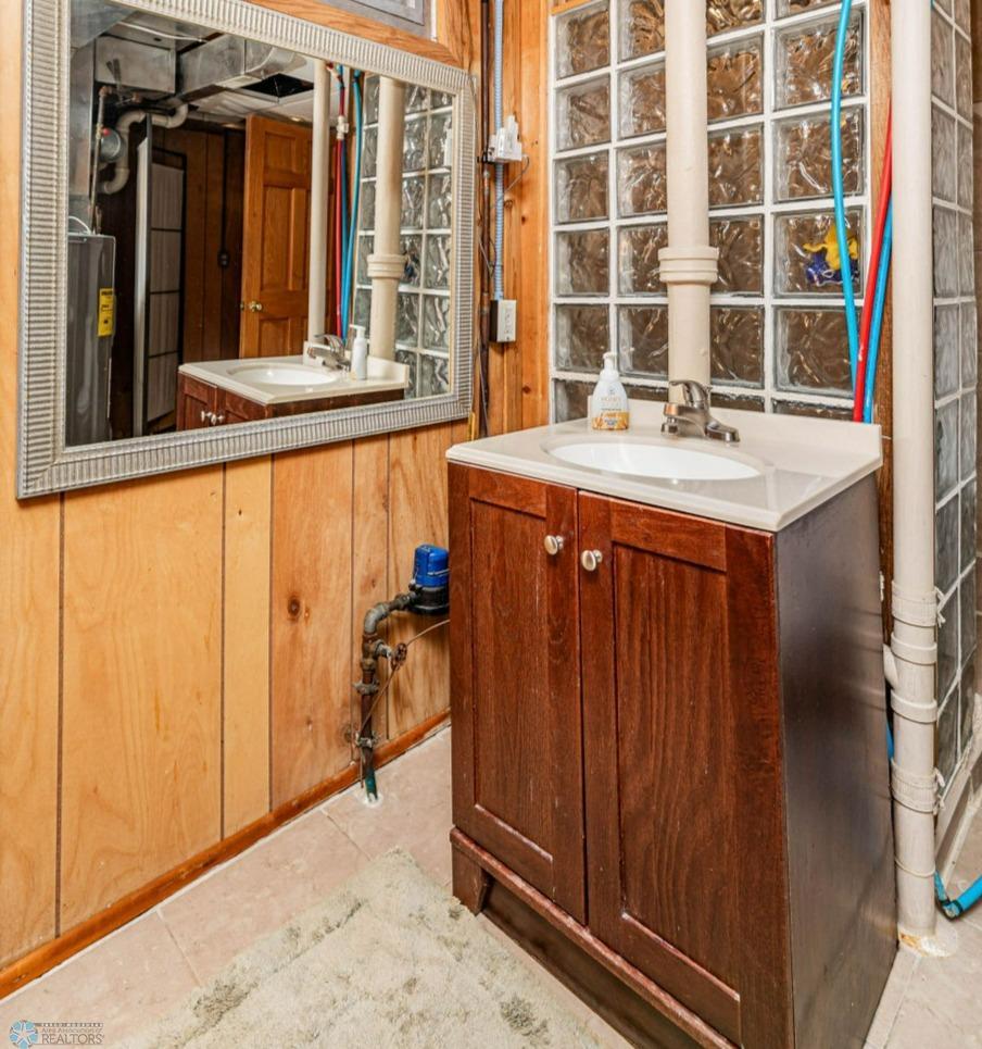 Bath Vanity
