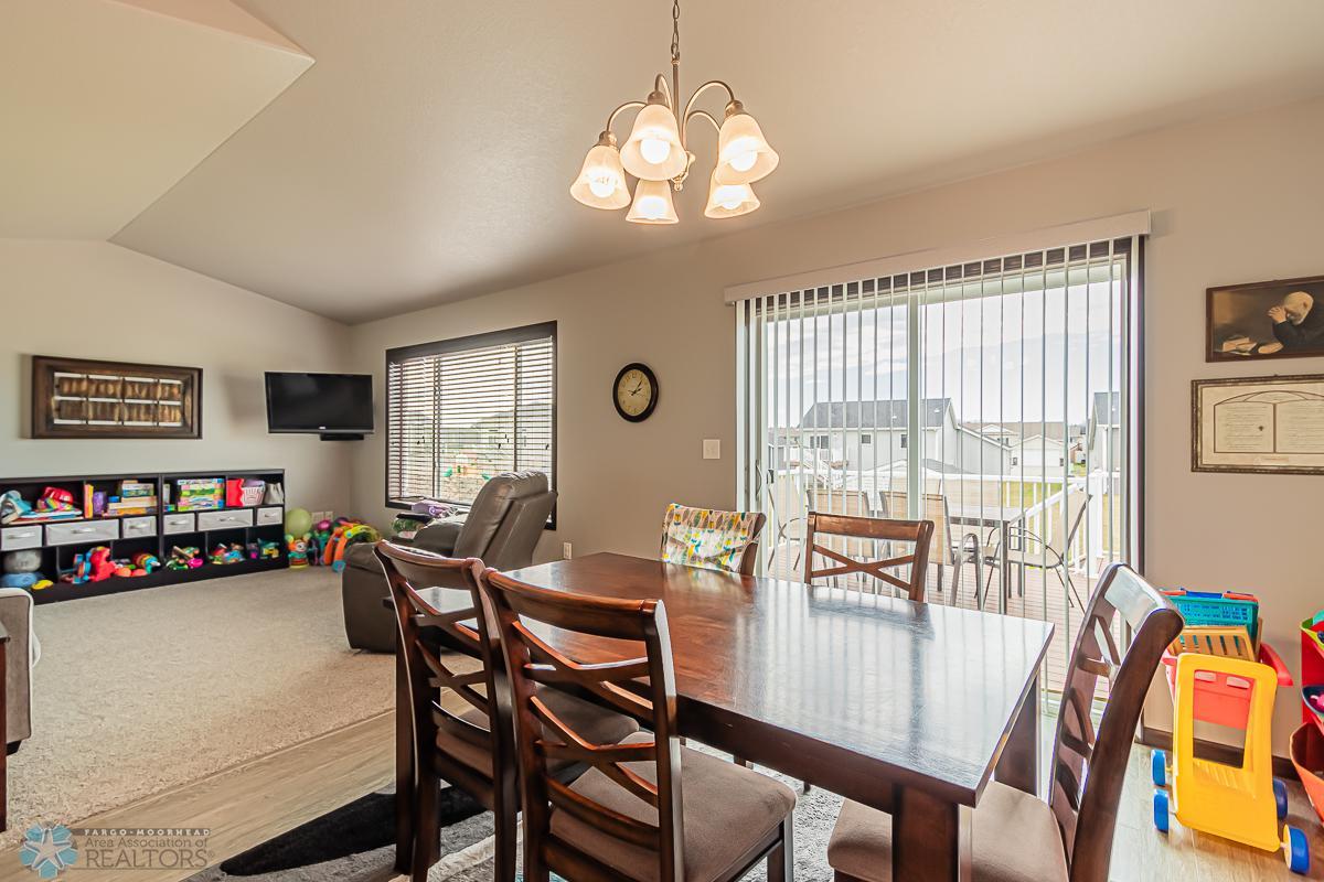 3417 18th St S, Moorhead, MN 56560-19.jpg