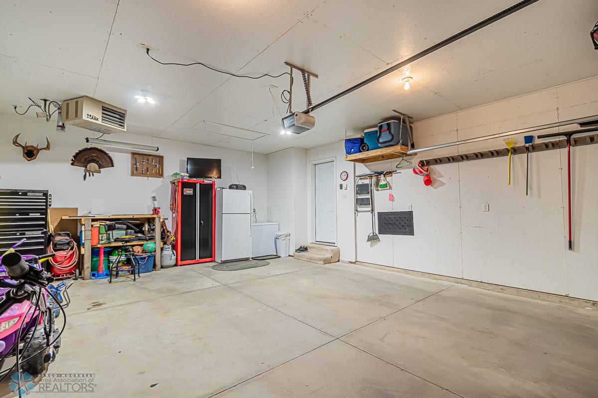 3417 18th St S, Moorhead, MN 56560-24.jpg