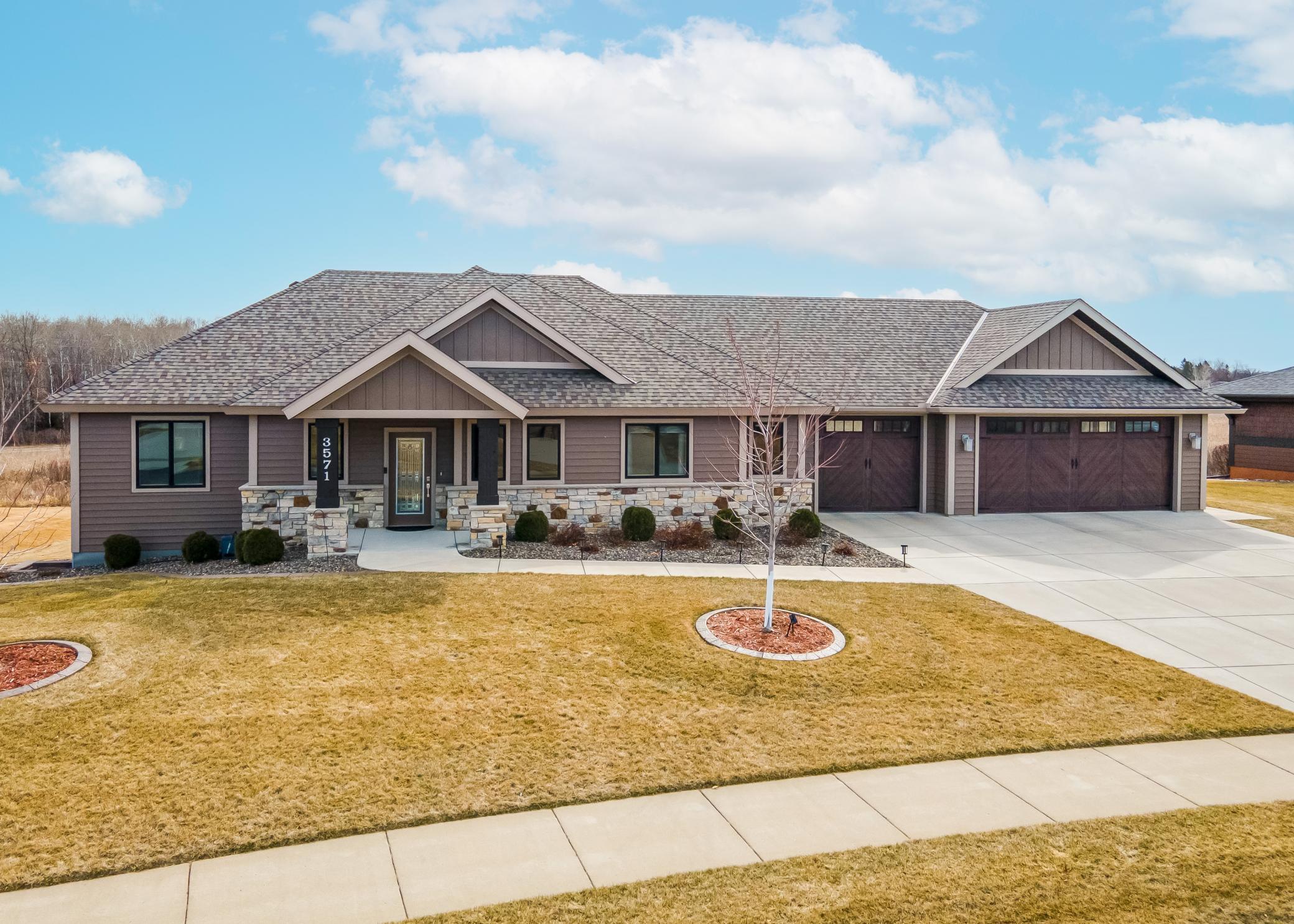Welcome to 3571 Wildflower Rd S in St. Cloud!