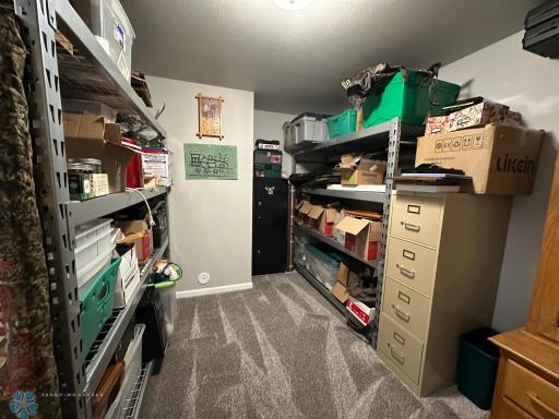 Additional Walk-in Closet/Lots of Storage