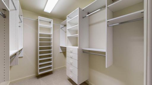 036 - Upper Level Bedroom 4 Ensuite Bath b (leave out_).jpg