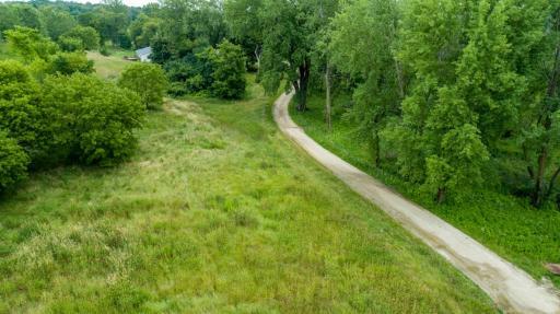 Aerial 9.jpg front driveway