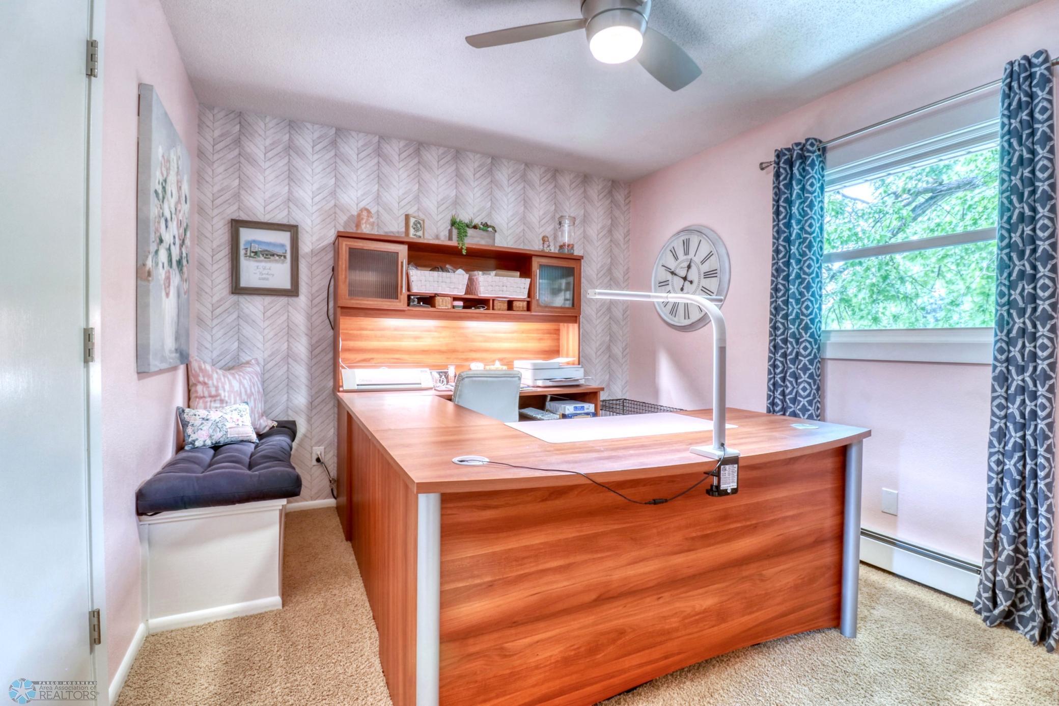 Bedroom3_1.jpg