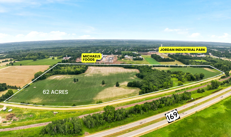 62+ acres with great Highway 169 visibility! Minutes to Hwy 212 and Metro area. The property is guided for commercial use.