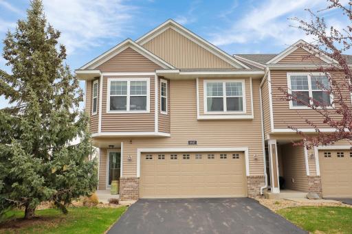 WELCOME HOME to 6947 151st St. Located in a prime Savage location. Walking distance from Red Tail Ridge Elementary and minutes from Prior Lake High School, downtown Prior Lake and all the amenities you can ask for.