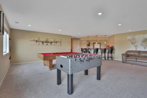 Family room with pleanty of room for billiard and game tables. Great space for events and large family gatherings.