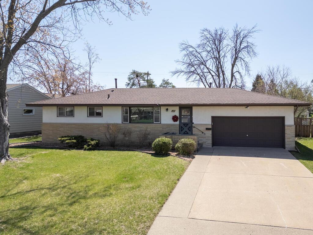 Welcome to 620 63rd Ave NE in Fridley which backs up to Commons Park! Original Owner !
Stucco & brick exterior. Roof replaced 2015. Basement windows updated 2015.