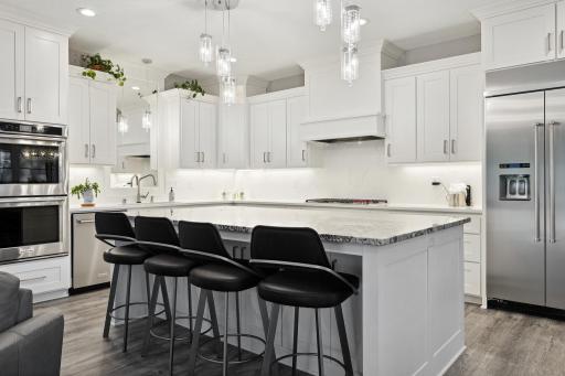 14303 Oakwood Road Extension, Minnetonka, MN 55345