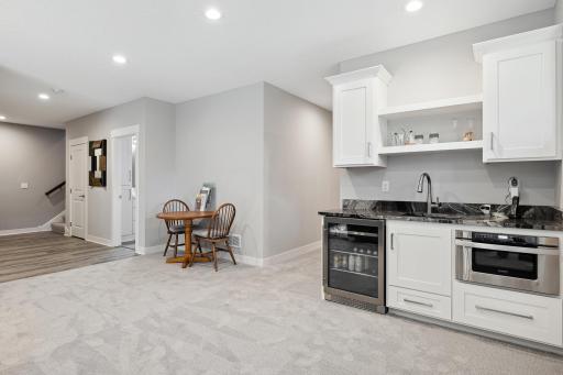 14303 Oakwood Road Extension, Minnetonka, MN 55345