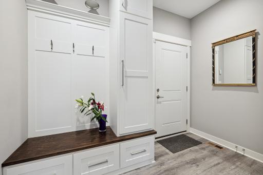 14303 Oakwood Road Extension, Minnetonka, MN 55345