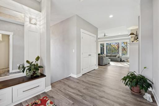 14303 Oakwood Road Extension, Minnetonka, MN 55345