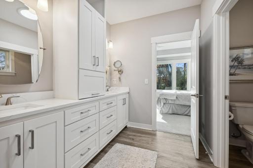 14303 Oakwood Road Extension, Minnetonka, MN 55345