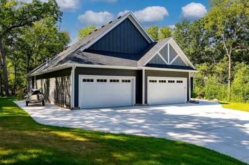 14303 Oakwood Road Extension, Minnetonka, MN 55345